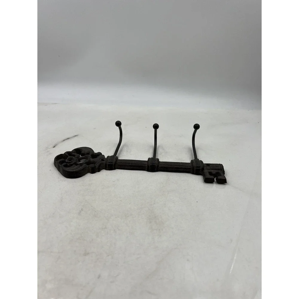 Vintage Cast Iron Skeleton Key Wall Hook Rack 3 Hook Brown Rustic Decor